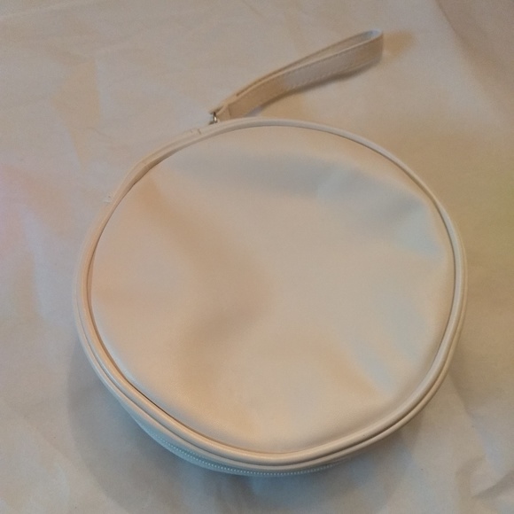 Physician's Formula makeup bag - Picture 2 of 3